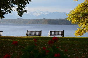 The park outside the Meeting Venue at the shore of the Starnberg Lake (Alps in the background).